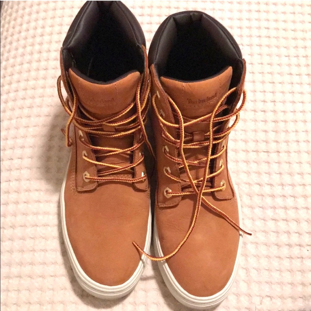 Timberland Tan Lace Up Boot - Picture 3 of 6